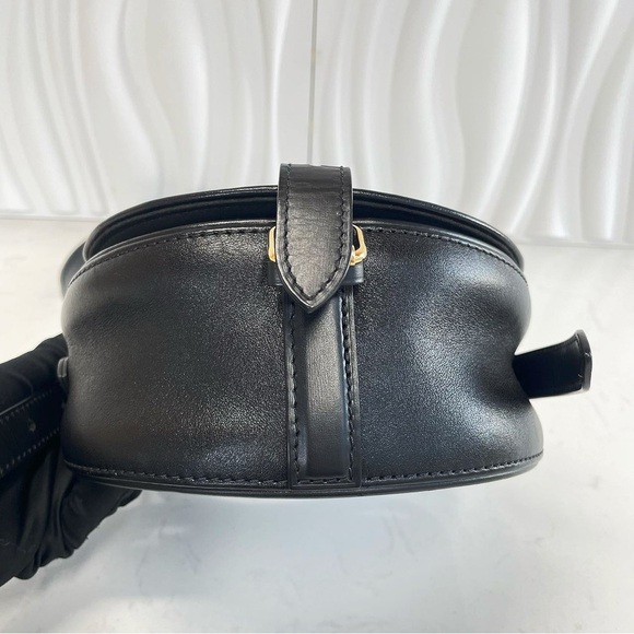 Louis Vuitton Black Leather Tambourin Crossbody Bag - Picture 6 of 11